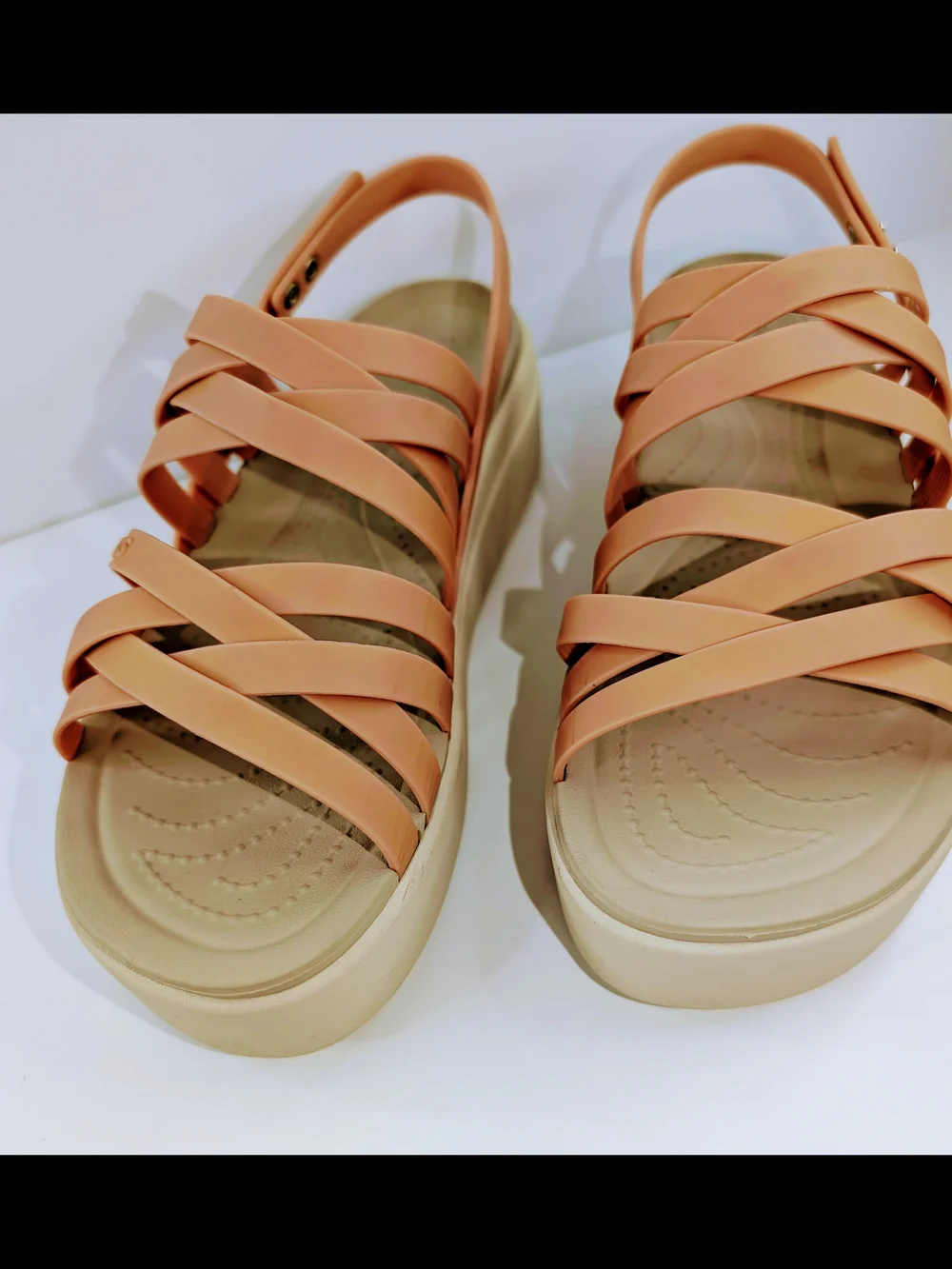 Crocs Literide Brooklyn Strappy Low Wedge Sandal Pale Blush Womens Size 10 - Picture 8 of 8